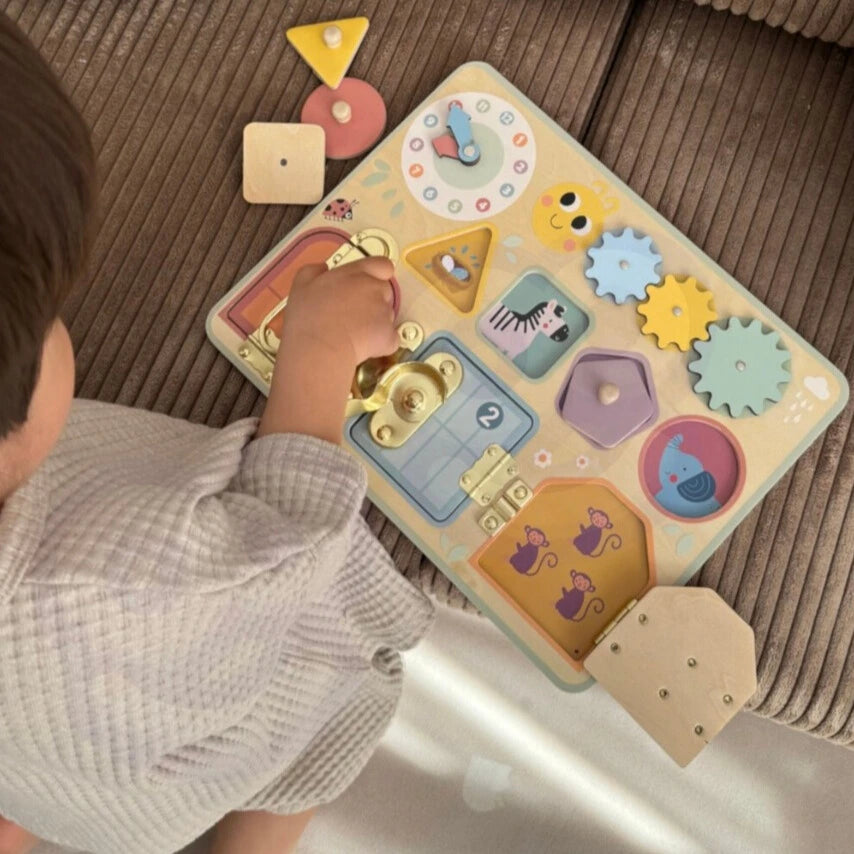 Toddlers Busy Board
